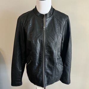 NWT Torrid Black Faux Leather Collarless Moto Jacket